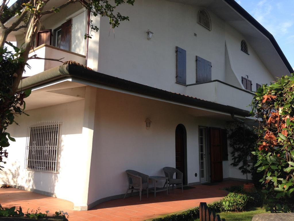 Holiday Home Villetta Cinquale Extérieur photo