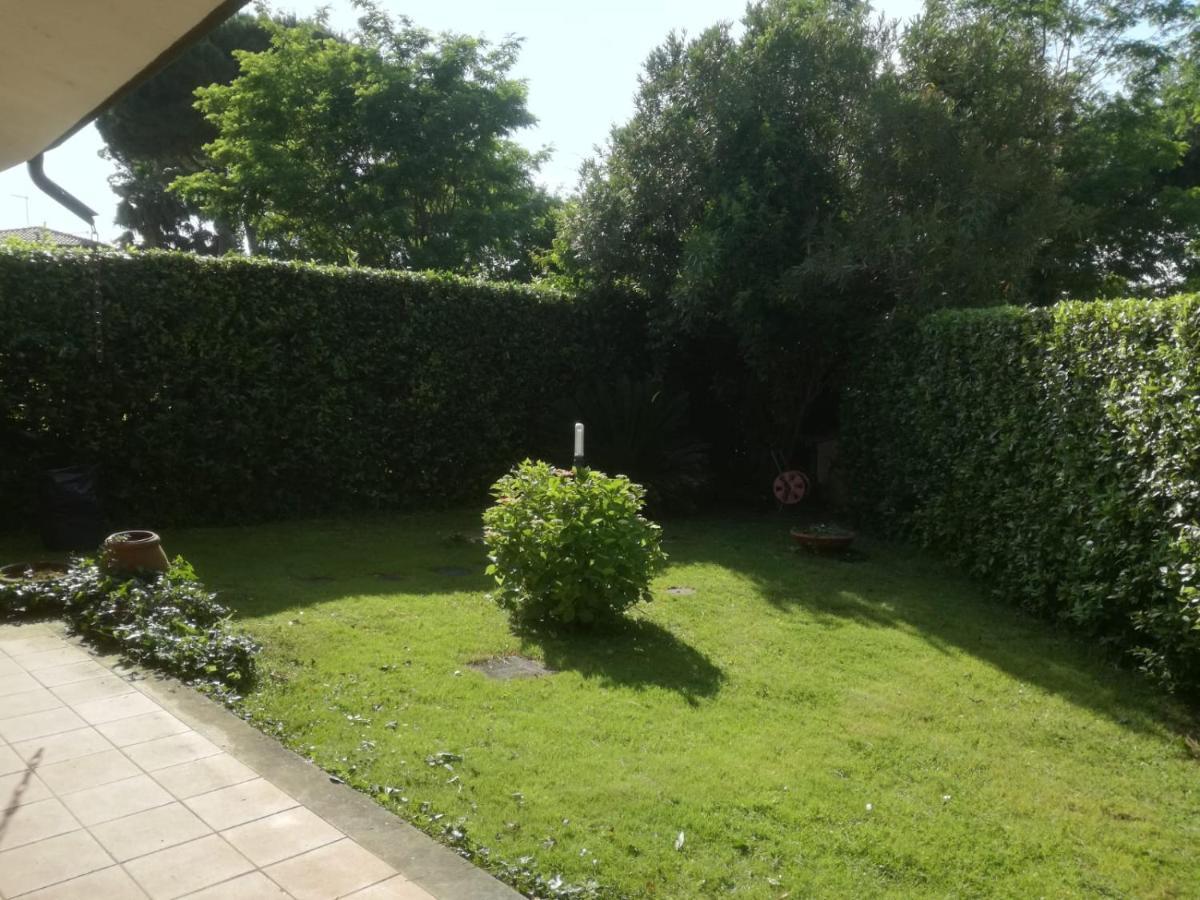 Holiday Home Villetta Cinquale Extérieur photo